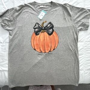 Simply Southern “Pumpkin” Tshirt Size Large. Grey